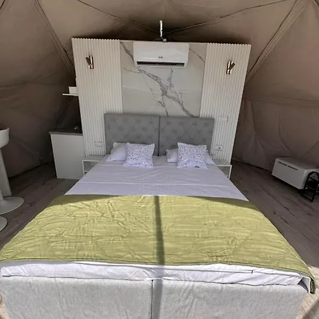 Vikendica Dzipsi Glamping *